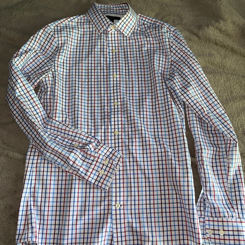 Banana Republic Men’s Non Iron Tailored Slim Fit